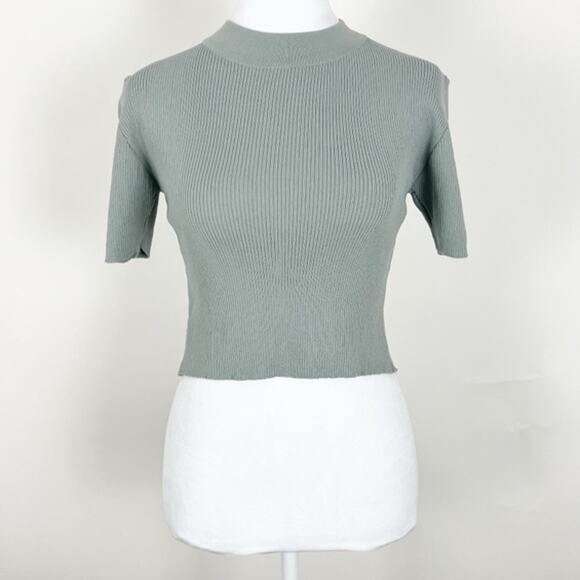 Zara Ribbed Short Sleeve Open Back Top Gray Size Large - Picture 3 of 5